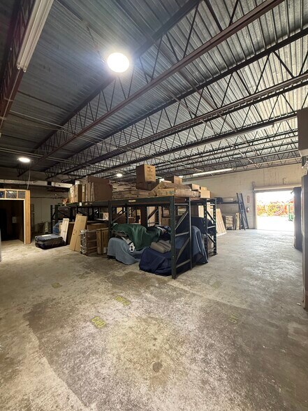More Photos Of 24349 Production Cir, Bonita Springs Warehouse For Lease