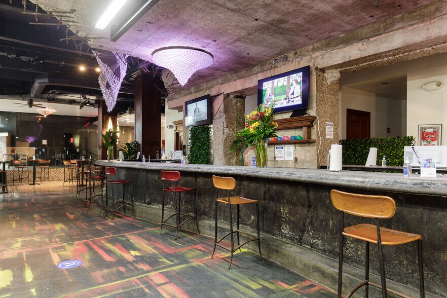 More Photos Of 500 N Water St, Corpus Christi Office For Lease