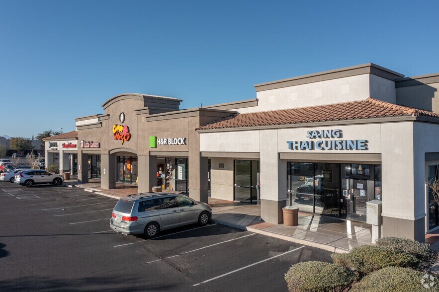 More Photos Of 9040-9136 E Valencia Rd, Tucson Unknown For Lease