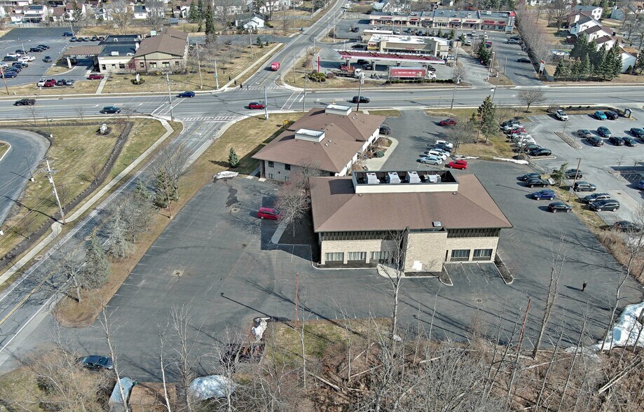 More Photos Of 1829 Maple Rd, Williamsville Medical For Sale