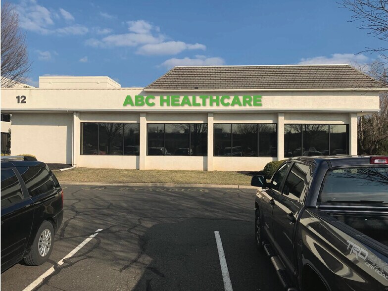More Photos Of 12 Penns Trl, Newtown Medical For Lease