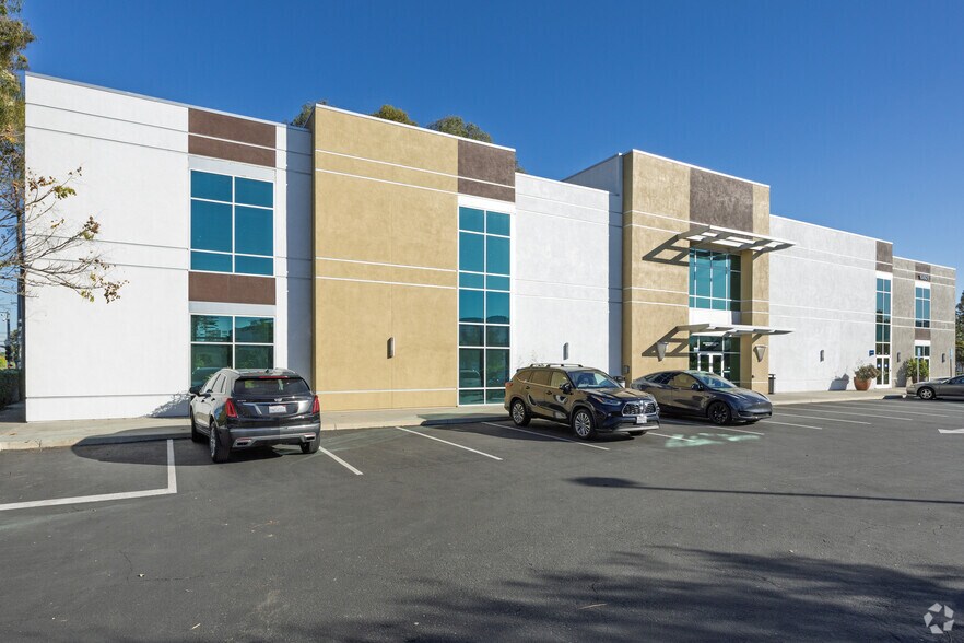 More Photos Of 10601 Walker St, Cypress Medical For Lease