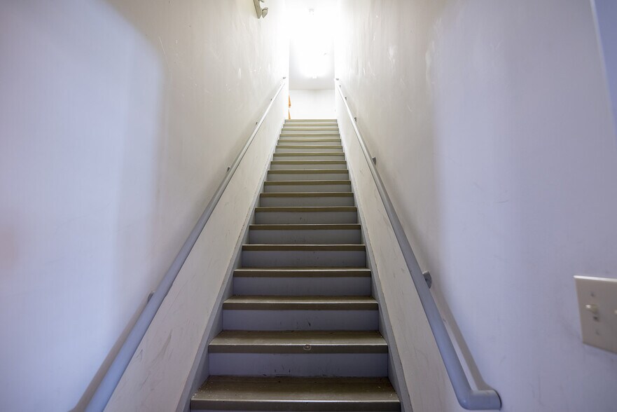 More Photos Of 300 W Main St, Lake Butler Storefront Retail Office For Sale