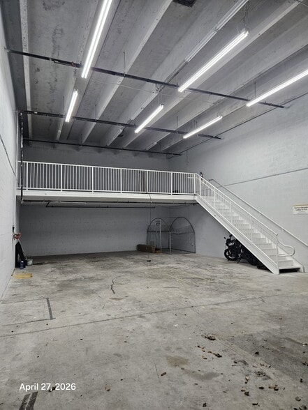 More Photos Of 13850 SW 143rd Ct, Miami Warehouse For Sale