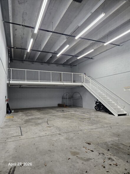 More Photos Of 13850 SW 143rd Ct, Miami Warehouse For Sale