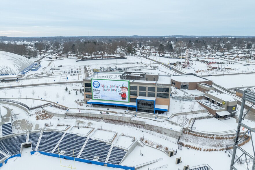 More Photos Of 2014 Blake Avenue NW, Canton Office For Lease