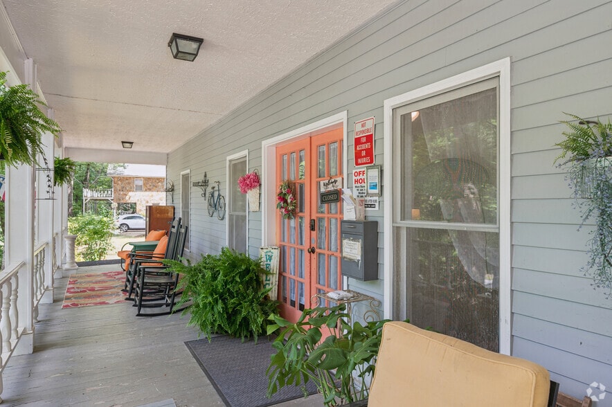 More Photos Of 43 Europe Ln, Clayton Apartments For Sale