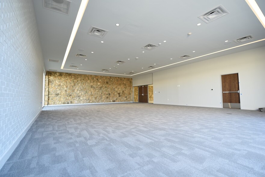 More Photos Of 1922 Anson Rd, Dallas Office For Lease