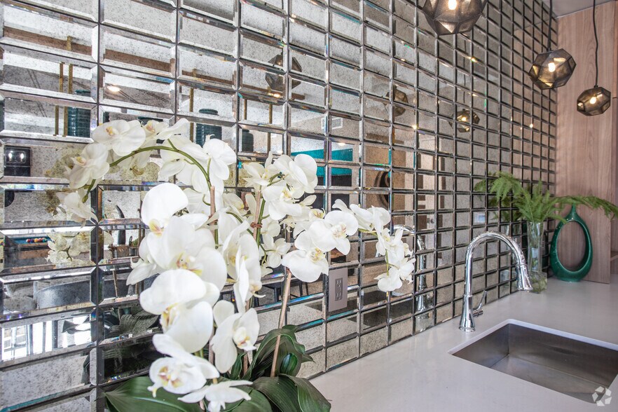 More Photos Of 301 Continental Pkwy, Newport News Apartments For Sale