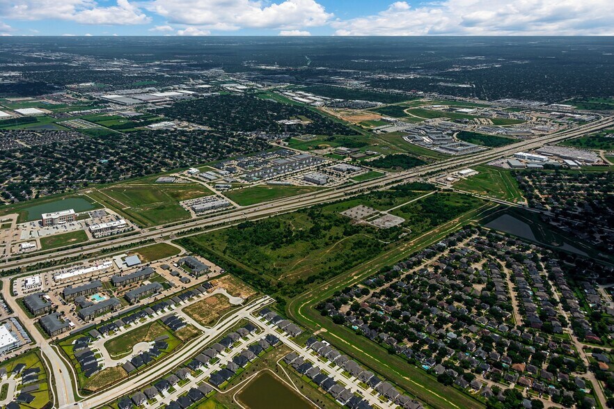 More Photos Of Monument Crossing, Grand Pky, Katy Industrial For Lease