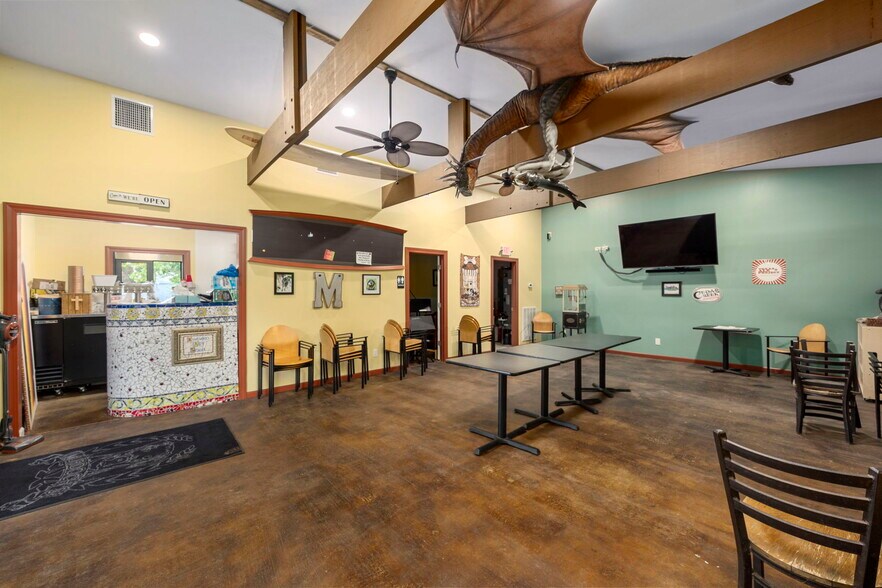 More Photos Of 18541 Mueschke Rd, Cypress Restaurant For Sale