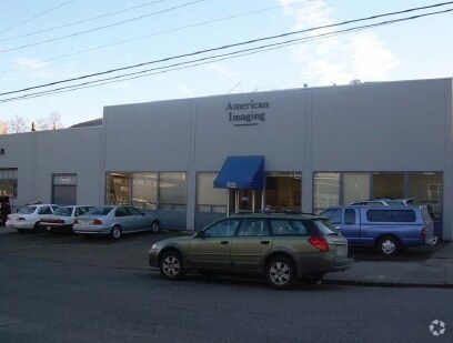 More Photos Of 1732 NW Johnson St, Portland Warehouse For Lease
