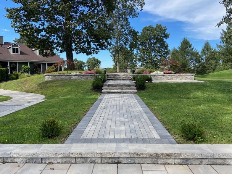 More Photos Of 9 Rose Hill Rd, Portland Golf Course Driving Range For Sale