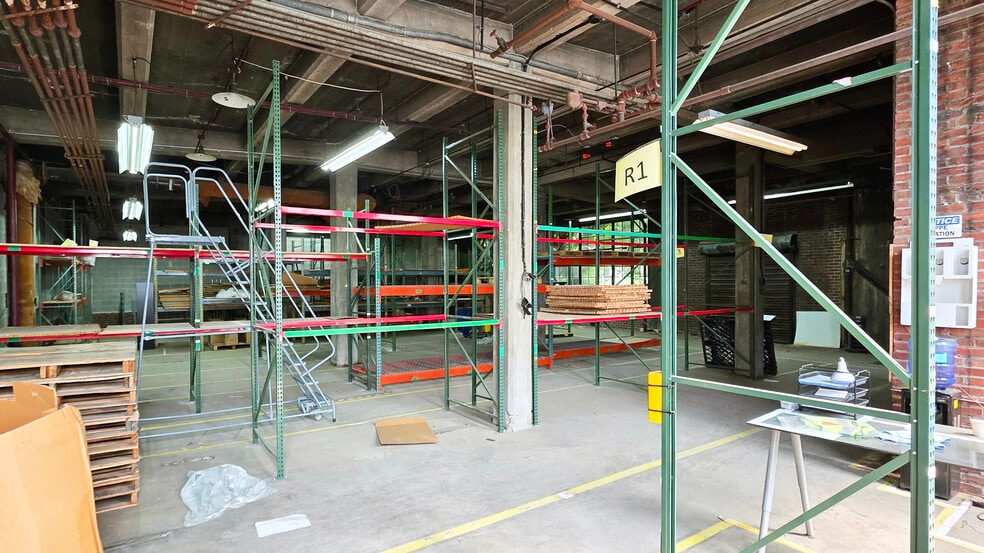 More Photos Of 3901 Main St, Philadelphia Office For Lease