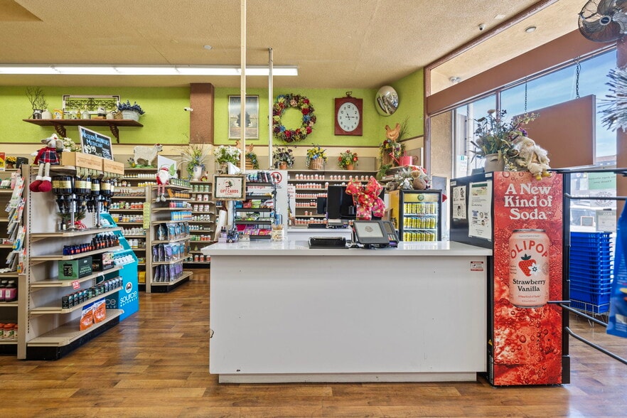 More Photos Of 12249 San Pablo Ave, Richmond Storefront For Sale