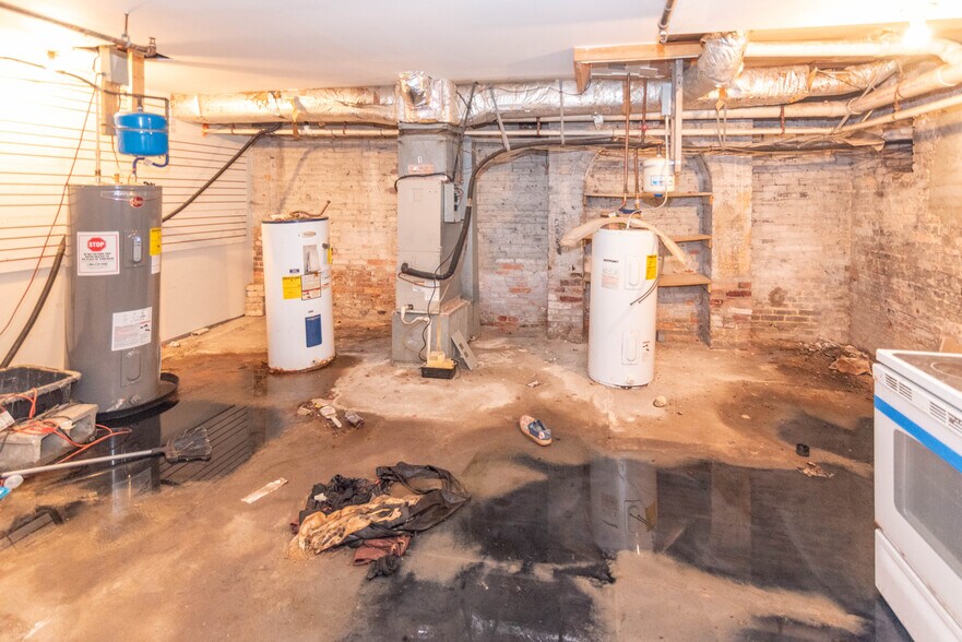 More Photos Of 312 N Paca St, Baltimore Apartments For Sale