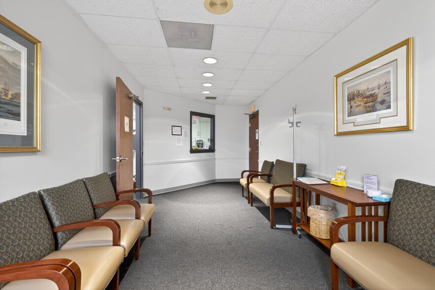 More Photos Of 330 Borthwick Ave, Portsmouth Medical For Sale