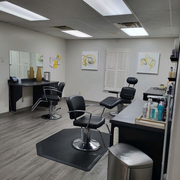 More Photos Of 615 Cahaba Rd, Selma Storefront For Sale