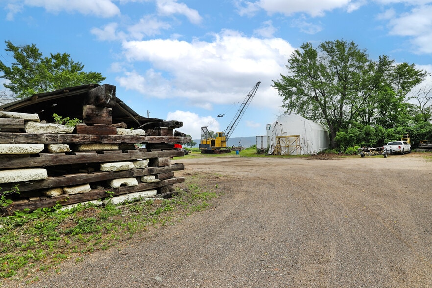 More Photos Of 35699 Highway 61 Blvd, Lake City Specialty For Sale