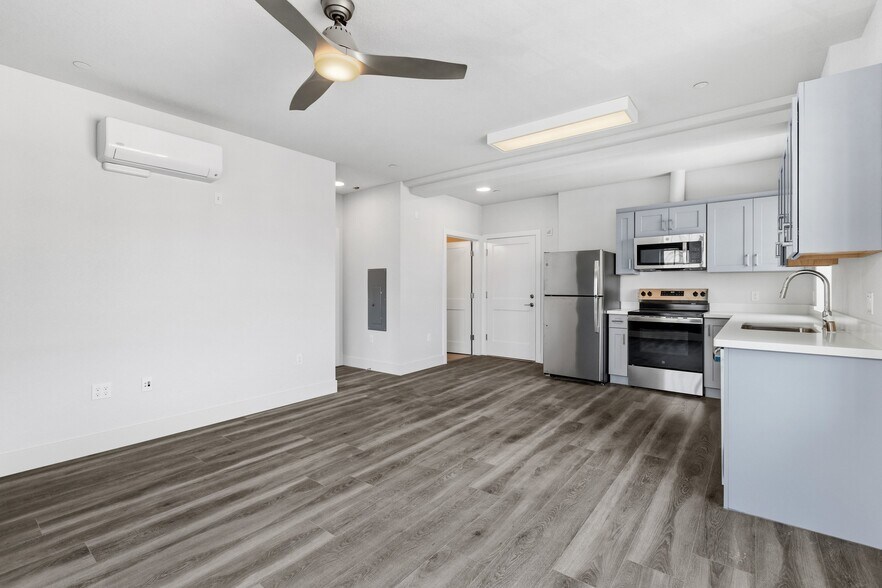 More Photos Of 500 San Benito St, Hollister Office Residential For Sale