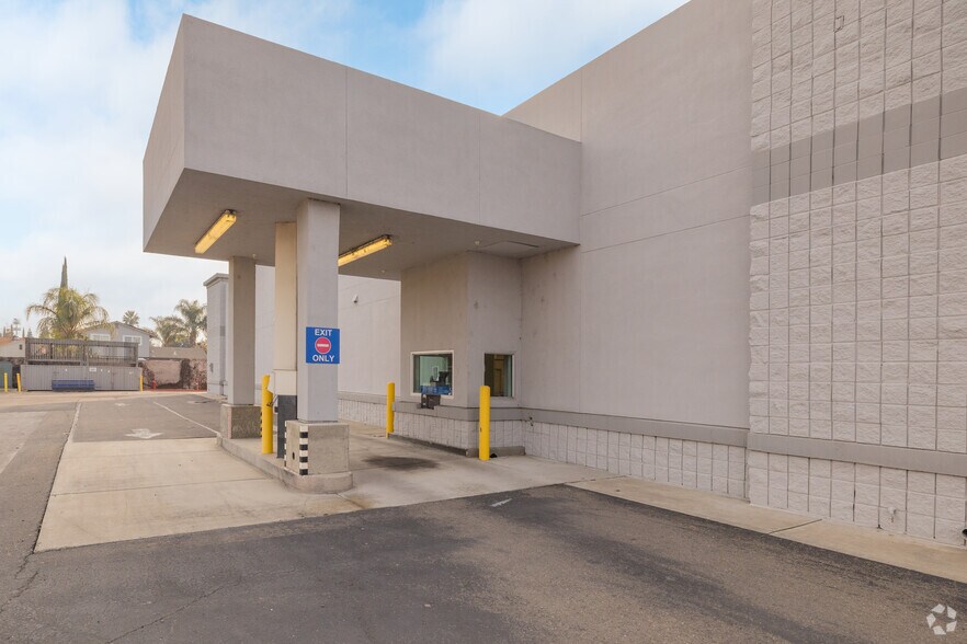 More Photos Of 1970 W Grant Line Rd, Tracy General Retail For Sale