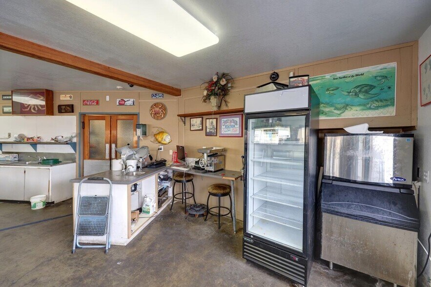 More Photos Of 1917 Pacific Ave, Long Beach Restaurant For Sale