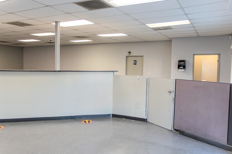 More Photos Of 4357-4359 Florence Ave, Bell Storefront For Lease