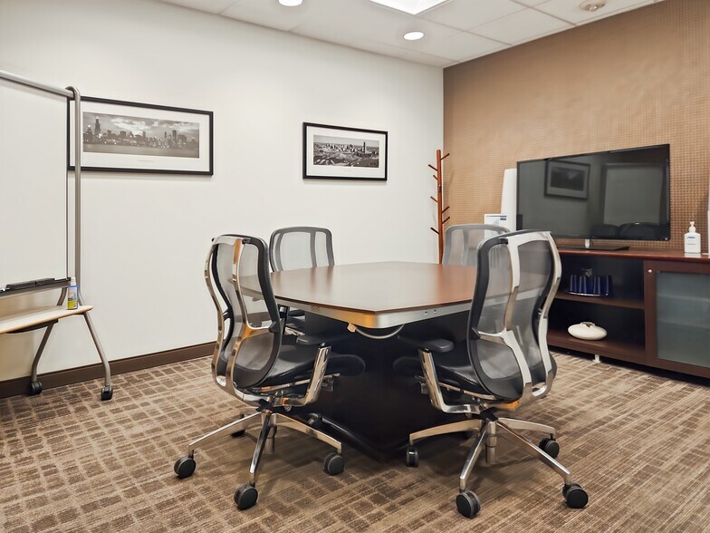 More Photos Of 6312 S Fiddlers Green Cir, Greenwood Village Coworking Space