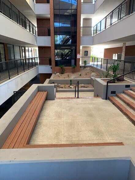 More Photos Of 6303 E Tanque Verde Rd, Tucson Office For Lease