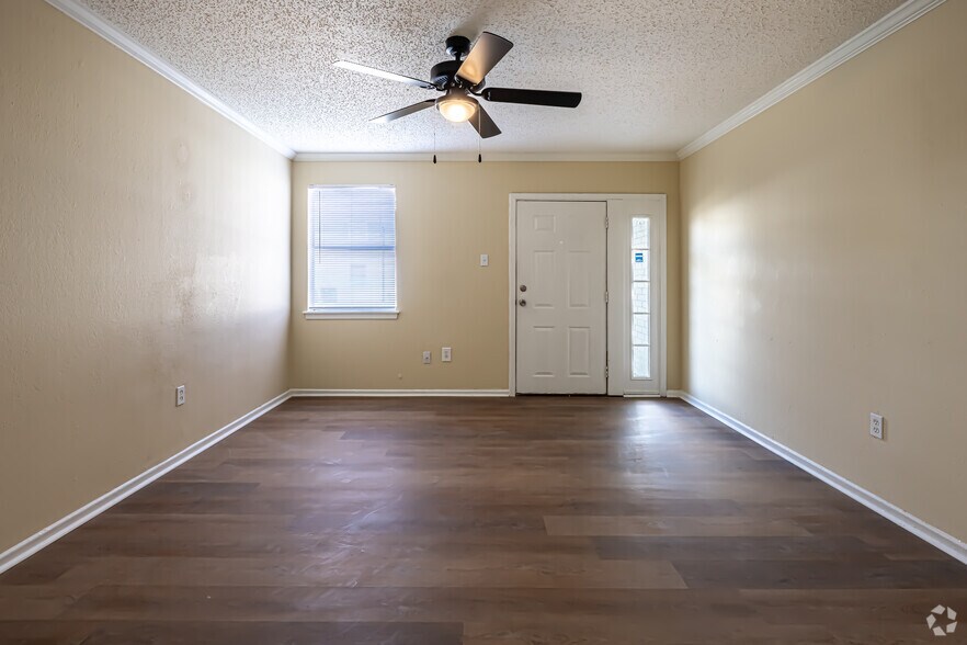 More Photos Of 4445 Alvin Dark Ave, Baton Rouge Apartments For Sale