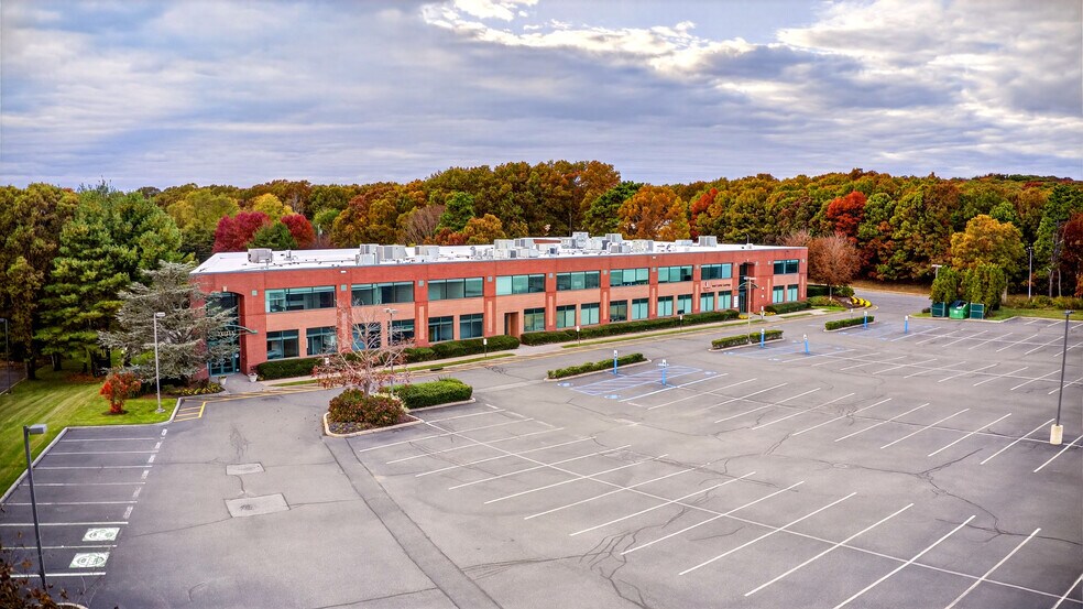 More Photos Of 45 Research Way, East Setauket Medical For Lease