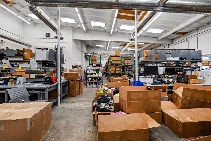 More Photos Of 11240 Playa Ct, Culver City Loft Creative Space For Sale