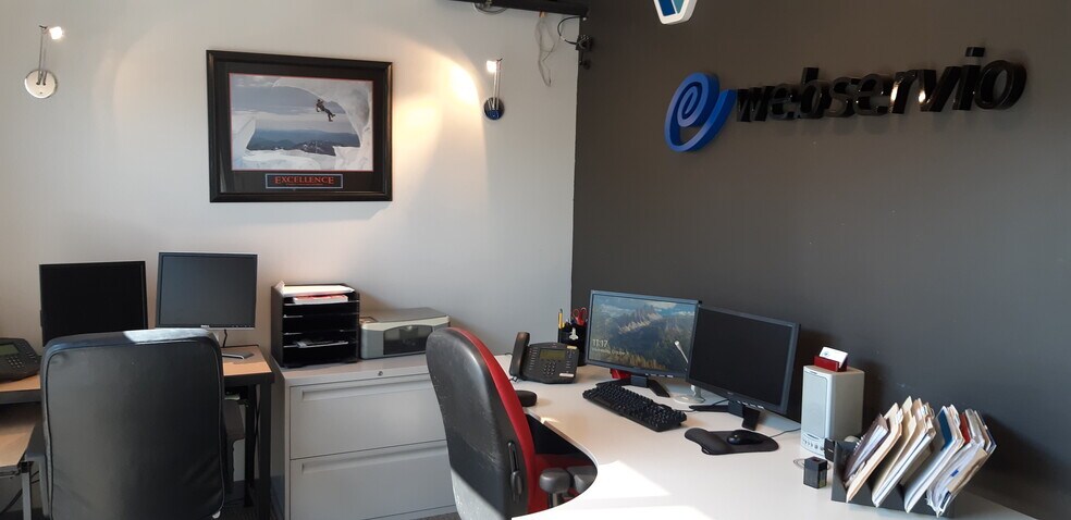 More Photos Of 2575 Willow Point Way, Knoxville Office For Lease