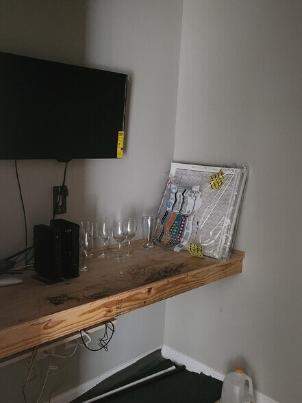 More Photos Of 106 MLKing Jr Blvd, Saint Stephen General Retail For Sale