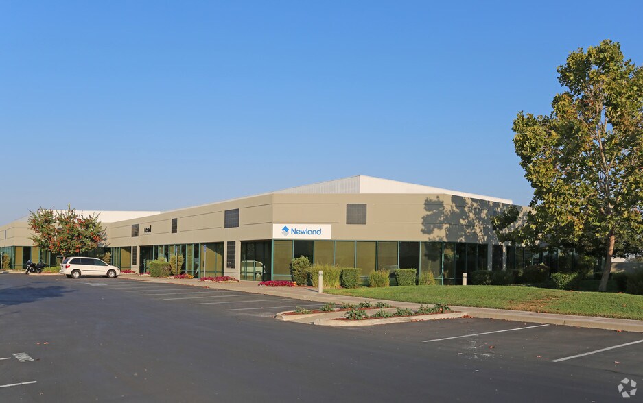 More Photos Of 46559-46583 Fremont Blvd, Fremont Research And Development For Lease