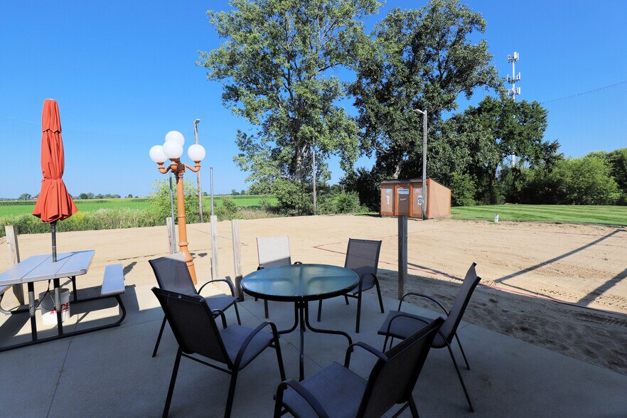 More Photos Of 15952 Oakley Rd, Chesaning Freestanding For Sale