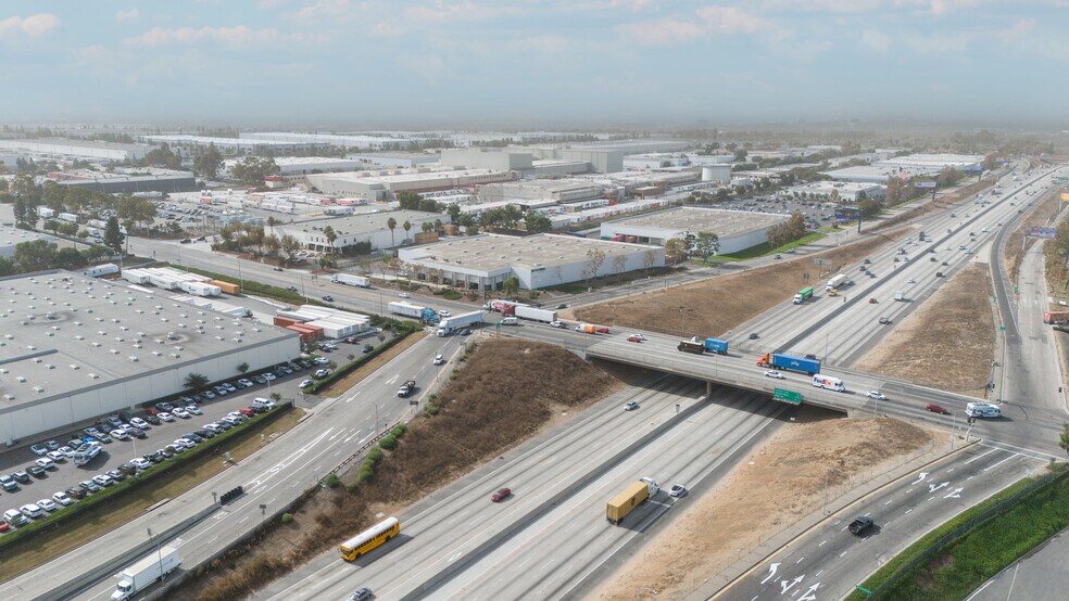 More Photos Of 2121 S Wilmington Ave, Compton Warehouse For Sale