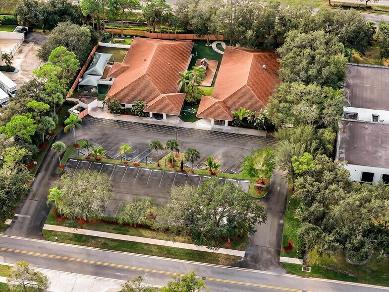 More Photos Of 353 Hiatt Dr, Palm Beach Gardens Schools For Sale
