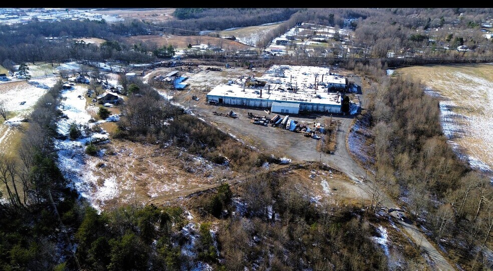 More Photos Of 296 Robert E Cox Rd, Corbin Manufacturing For Sale