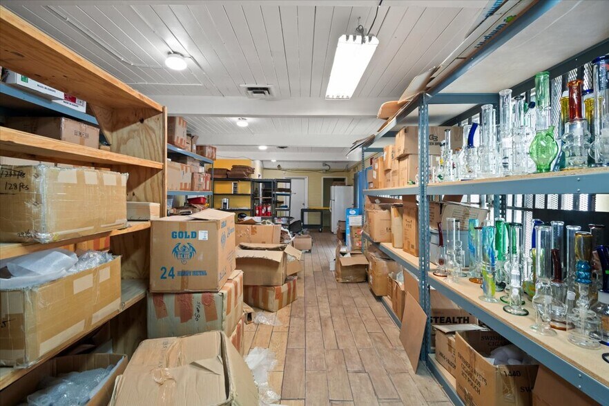 More Photos Of 12860 San Pablo Ave, Richmond Restaurant For Sale