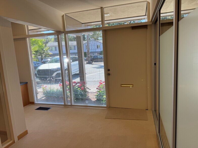 More Photos Of 3450 Golden Gate Way, Lafayette Office For Lease