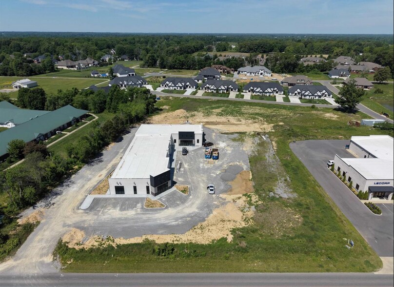 More Photos Of 2181 New Holt Rd, Paducah Office For Sale