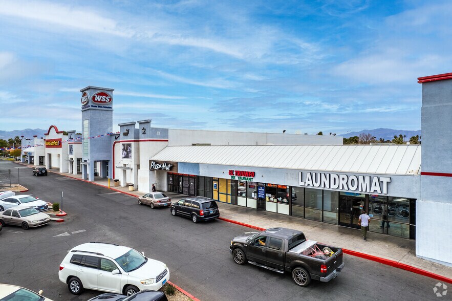 More Photos Of 4440 E Charleston Blvd, Las Vegas Supermarket For Lease