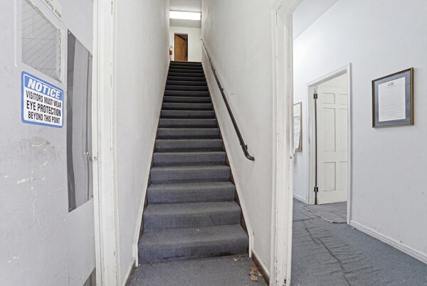 More Photos Of 1501 Powhatan St, Fredericksburg Flex For Sale