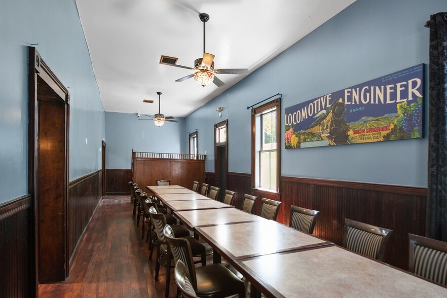 More Photos Of 18723 Main St, Jamestown General Retail For Sale