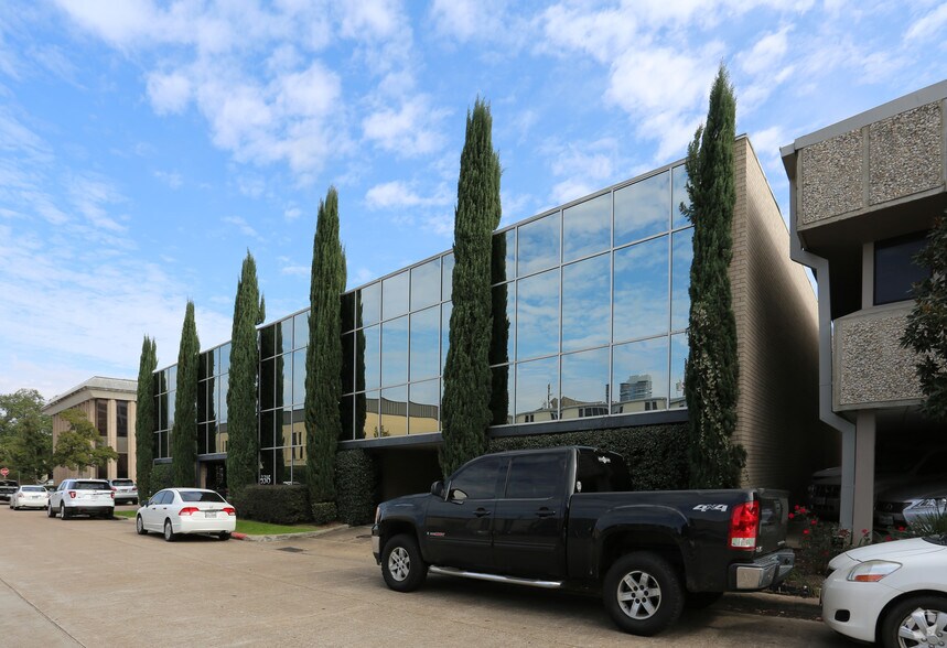 More Photos Of 3315 Marquart St, Houston Medical For Lease