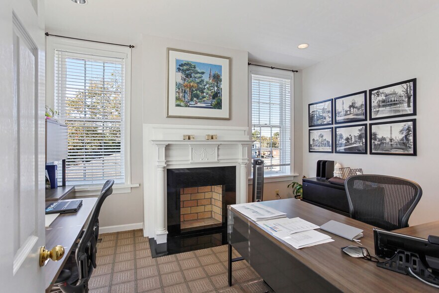 More Photos Of 1719 Abercorn St, Savannah Office Residential For Sale