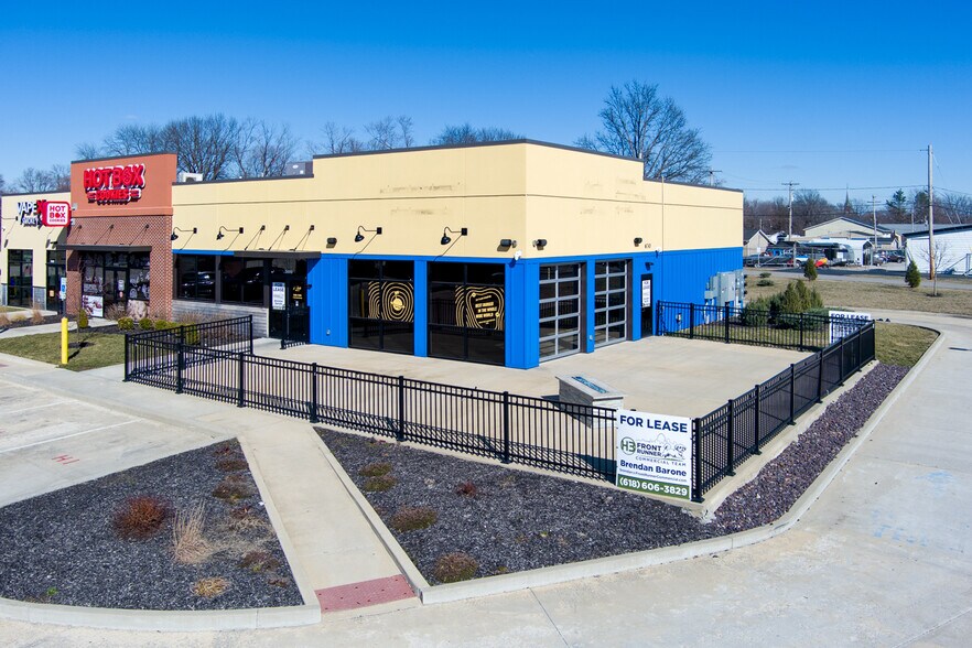 More Photos Of 630 W Highway 50, O'Fallon Storefront Retail Office For Lease