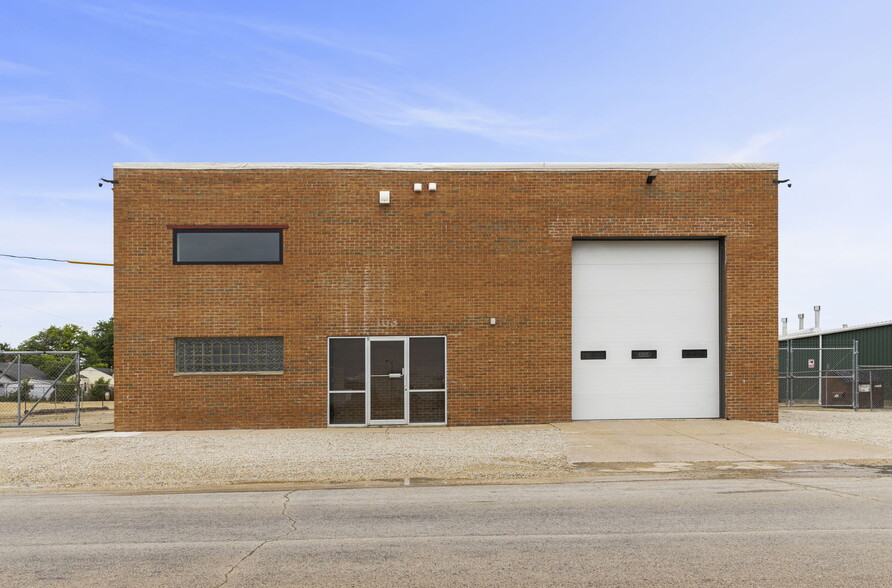 Primary Photo Of 103 Quarry Rd, Rochelle Warehouse For Lease