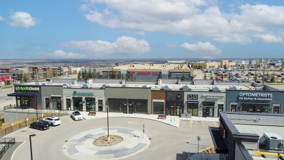 Primary Photo Of 11877 Sarcee Trail NW, Calgary Unknown For Lease